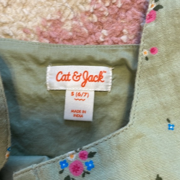 Cat and Jack Top - Picture 2 of 5